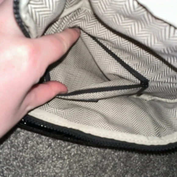 Black Shiny Puffer Belt Bag - Picture 5 of 5